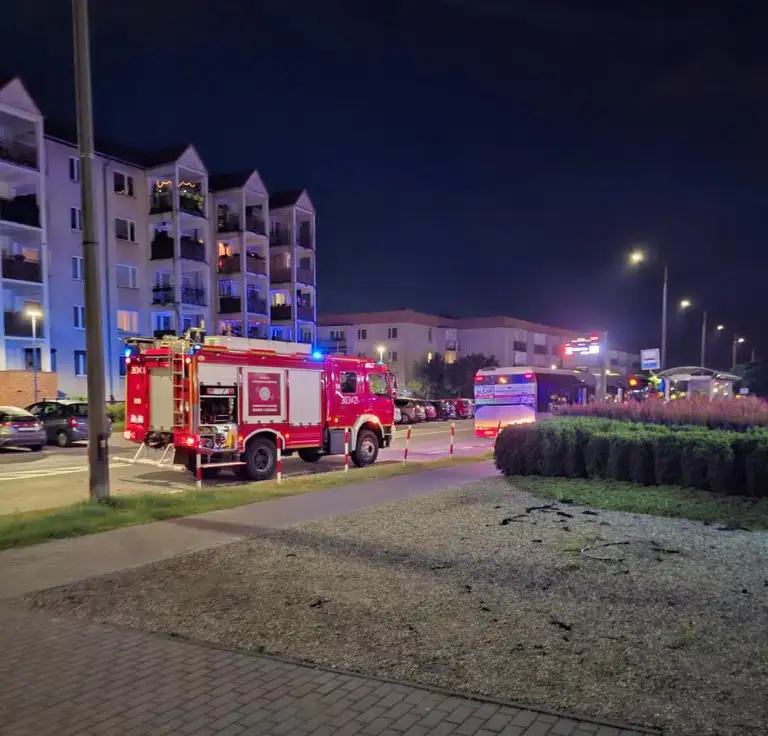 Autobus w płomieniach