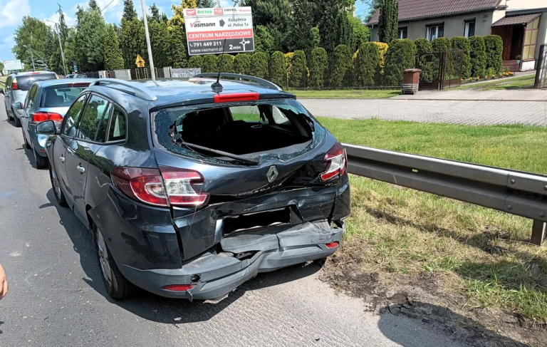 Zderzenie czterech aut w Kobylnicy