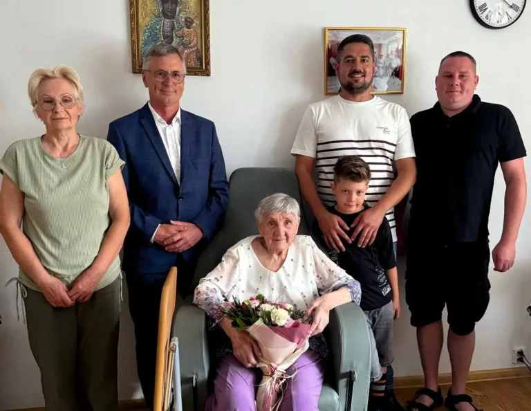 100 lat Pani Kazimiery!