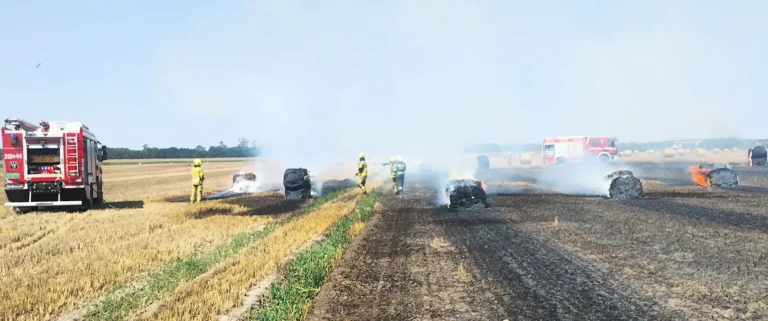 Pole w płomieniach!