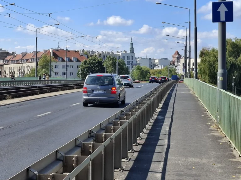 Ruszyły prace na moście Chrobrego w Poznaniu, co czeka Śródkę i swarzędzan?