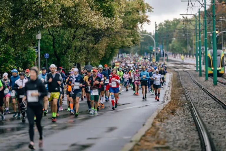 W niedzielę Maraton w Poznaniu – będą utrudnienia komunikacyjne!