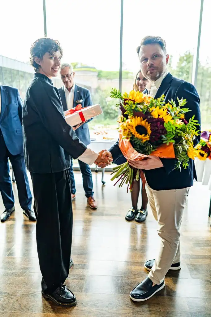 Nowe pojazdy, rozstrzygniecie konkursu „Pociąg do sztuki” oraz Targi TRAKO 5 Pociag do sztuki 6 Tygodnik i Portal Swarzedzki