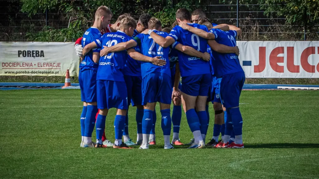 Unia foto 2 Tygodnik i Portal Swarzedzki