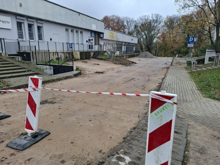 Na Kościuszkowców znikają miejsca parkingowe!
