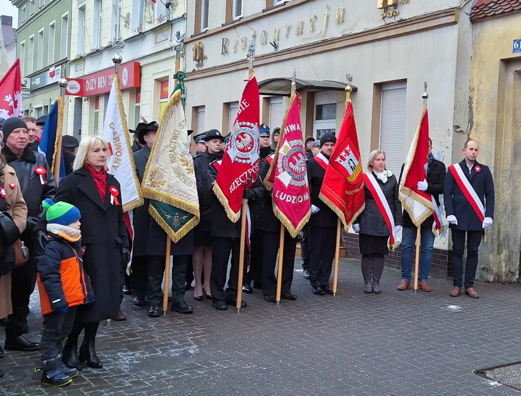 Gmina oddała hołd Powstańcom Wielkopolskim 1 POwstanie 2 Tygodnik i Portal Swarzedzki