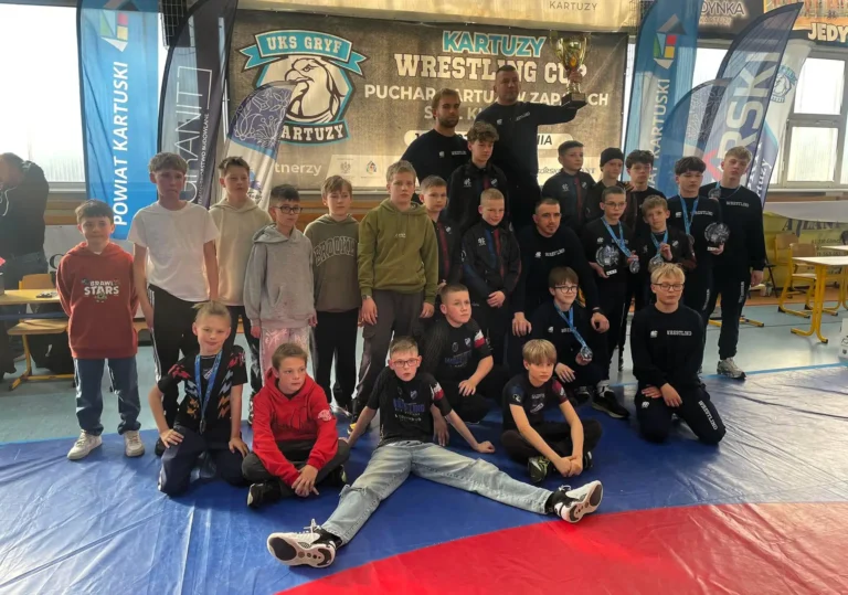 Zapaśnicy ze Swarzędza z workiem medali!