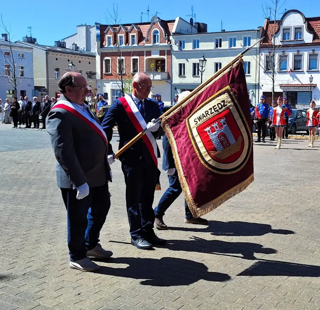 maj 2 Tygodnik i Portal Swarzedzki