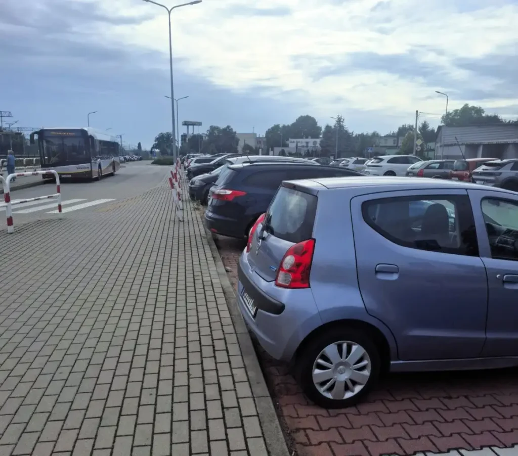 Przy dworcu w Swarzędzu wyrośnie trzykondygnacyjny parking? 2 dworzec 3 Tygodnik i Portal Swarzedzki