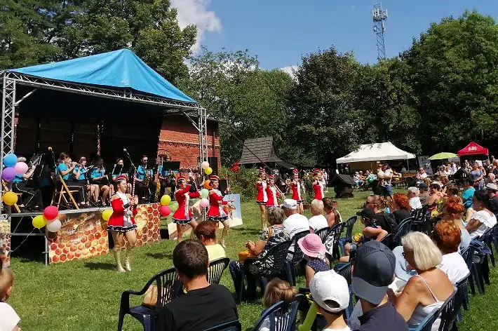 Miodowe lato zagości  w swarzędzkim Skansenie!