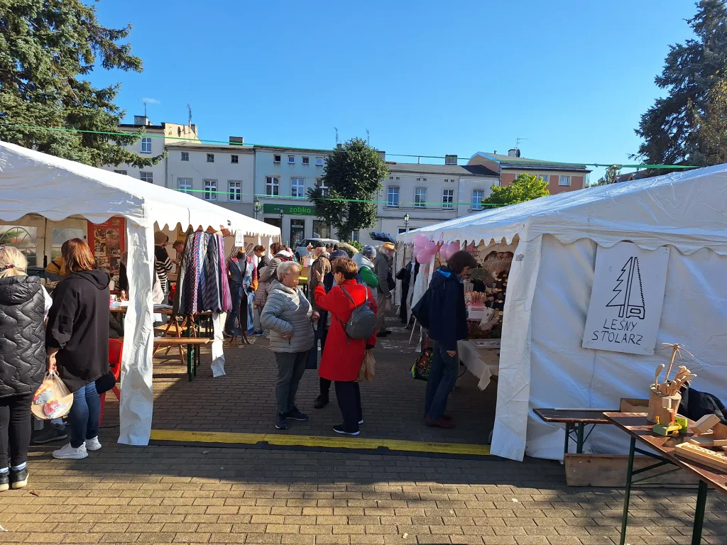 Będzie się działo na swarzędzkim Rynku! W weekend Festiwal sztuki i rzemiosła ! 1 festiwal 3 Tygodnik i Portal Swarzedzki