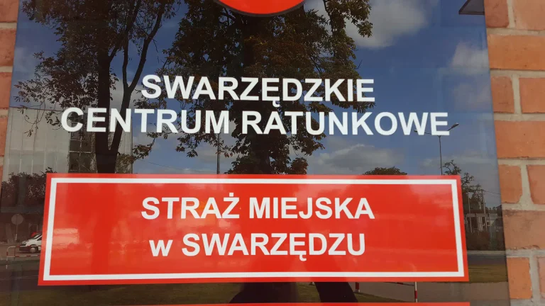 Swarzędz: strażniczka miejska uratowała życie desperatowi